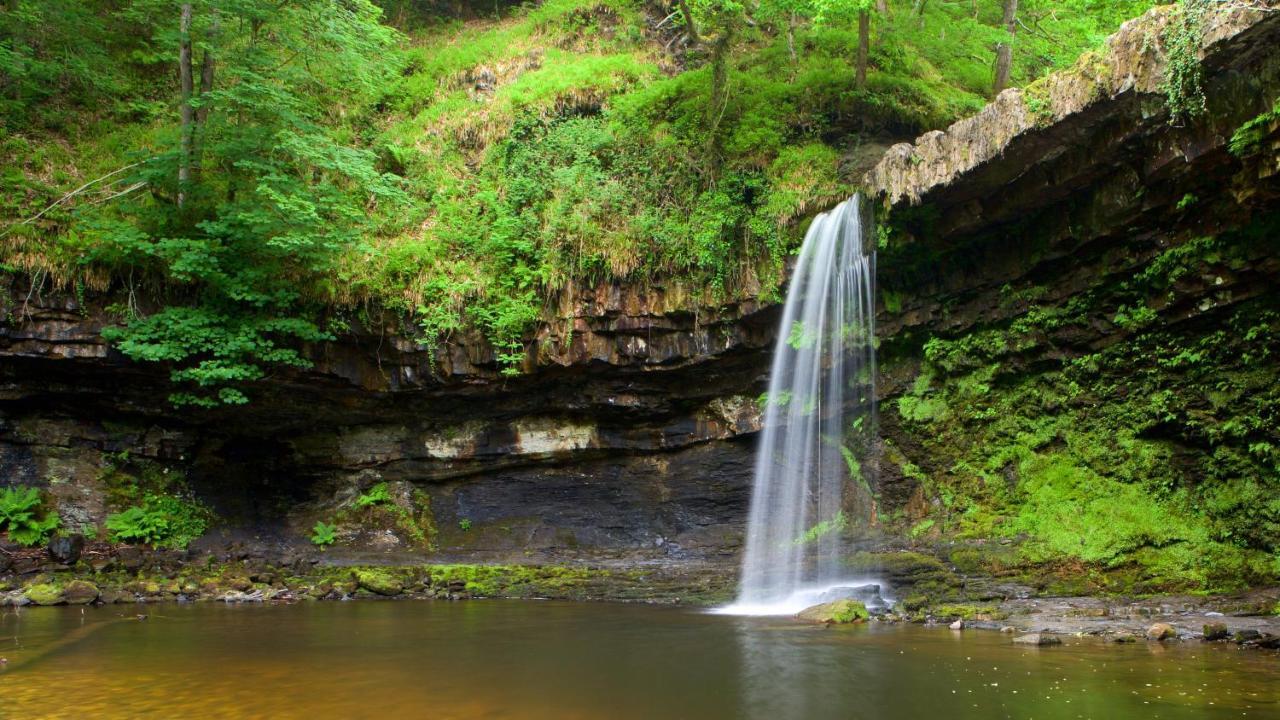 Riverside Brecon Luaran gambar
